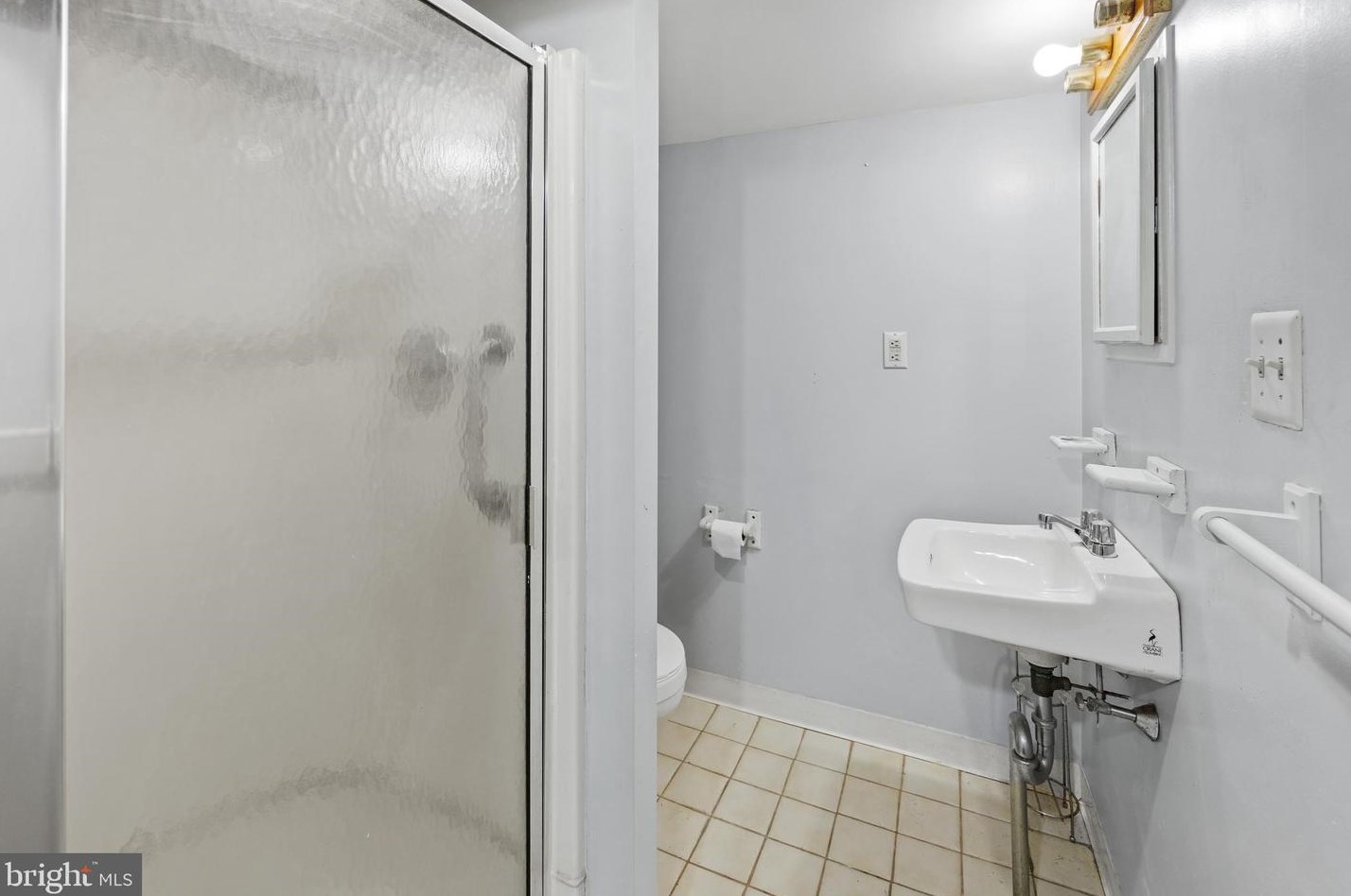 7272 Calvin Rd, Upper Darby PA  19082-3404 exterior