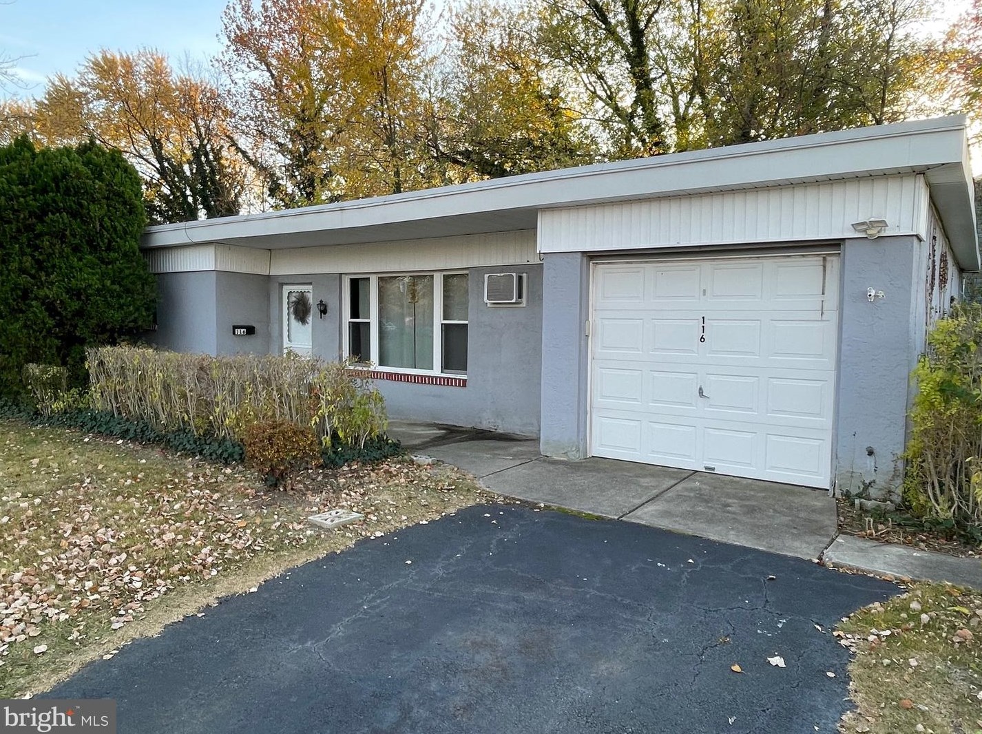 116 Ladomus Ave, Ridley Park, PA 19078