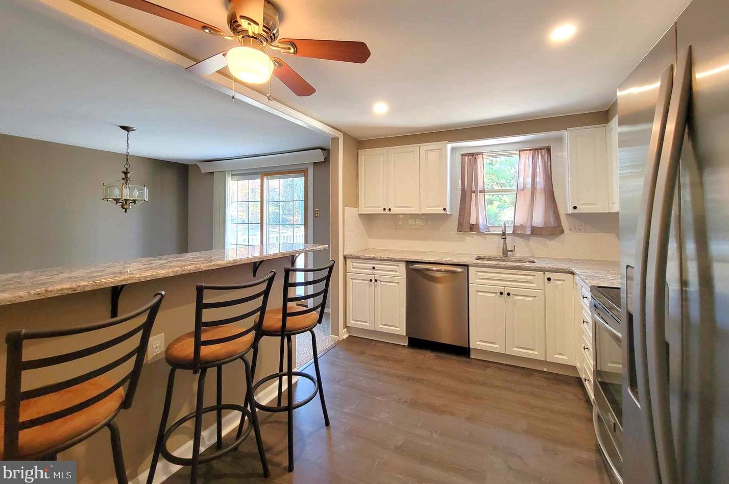 690 Bender Dr, Chester PA  19014-0025 exterior