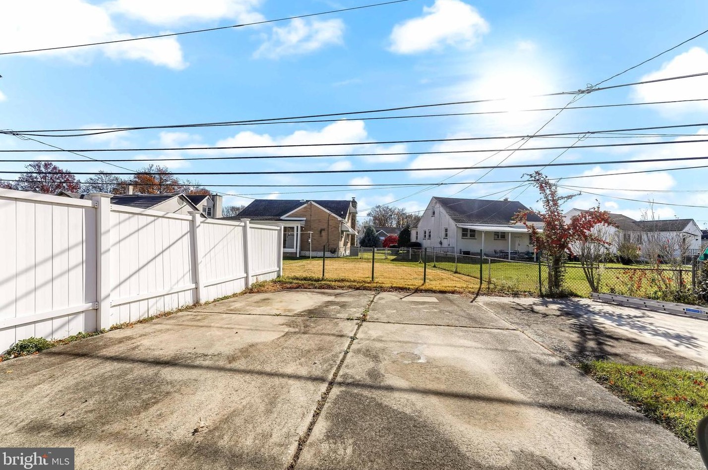 1128 7th Ave, Swarthmore PA  19081-2926 exterior