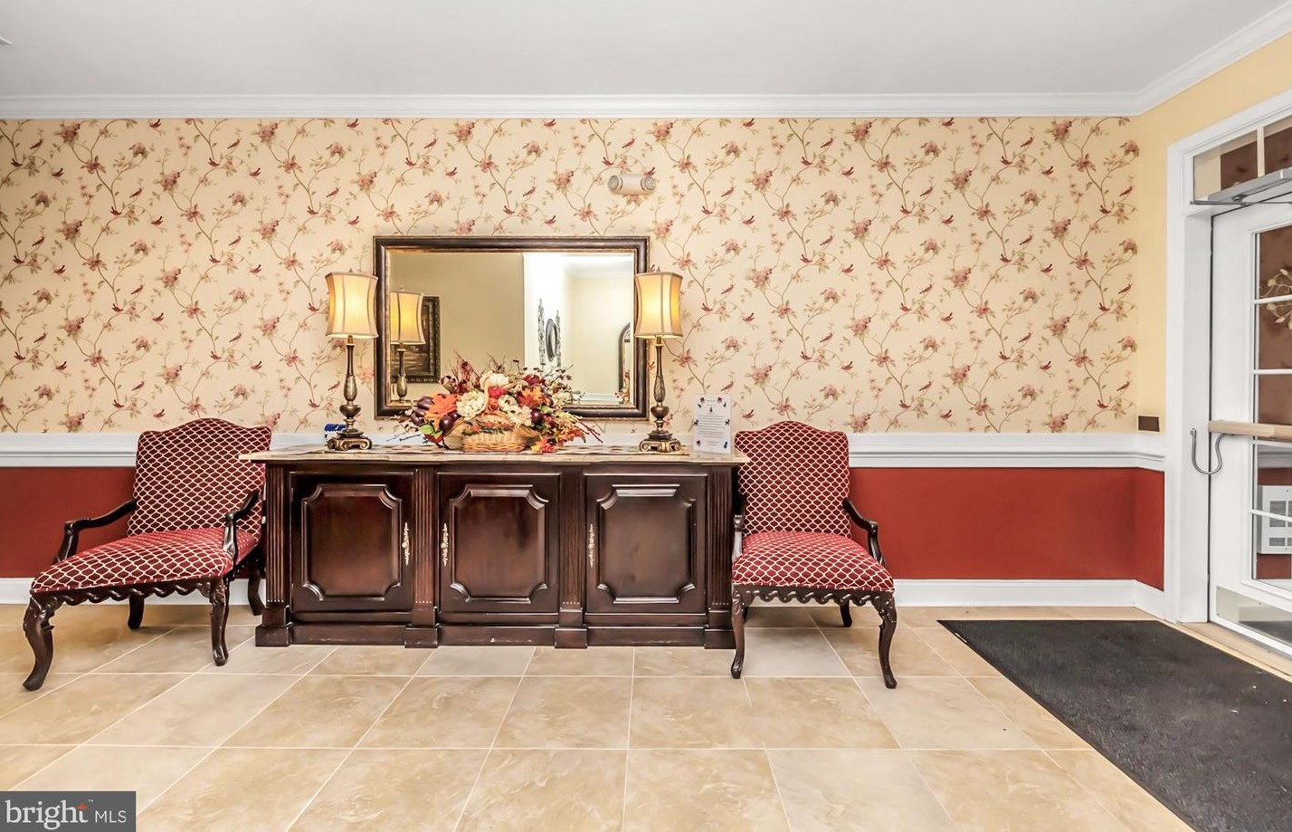 2101 Poplar St, Boothwyn, PA 19060