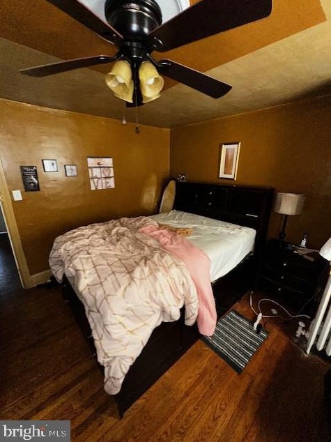 208 Wright Ave, Darby PA  19023-2327 exterior