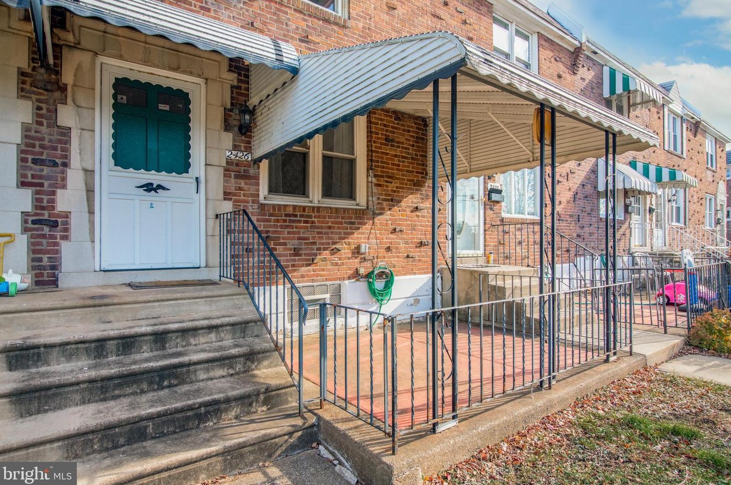 2426 Stoneybrook Ln, Oakview, PA 19026