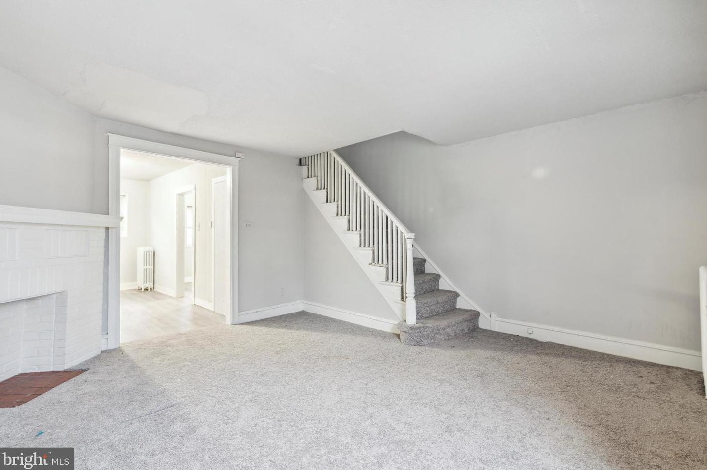 119 Whitely Ter, Darby, PA 19023-2219