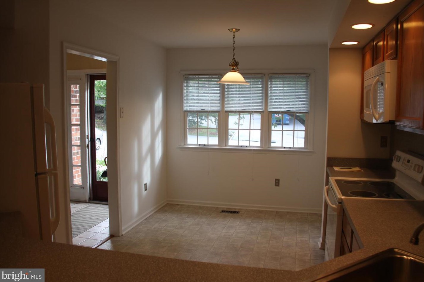 3503 Bridlewood Dr, Glen Mills, PA 19342