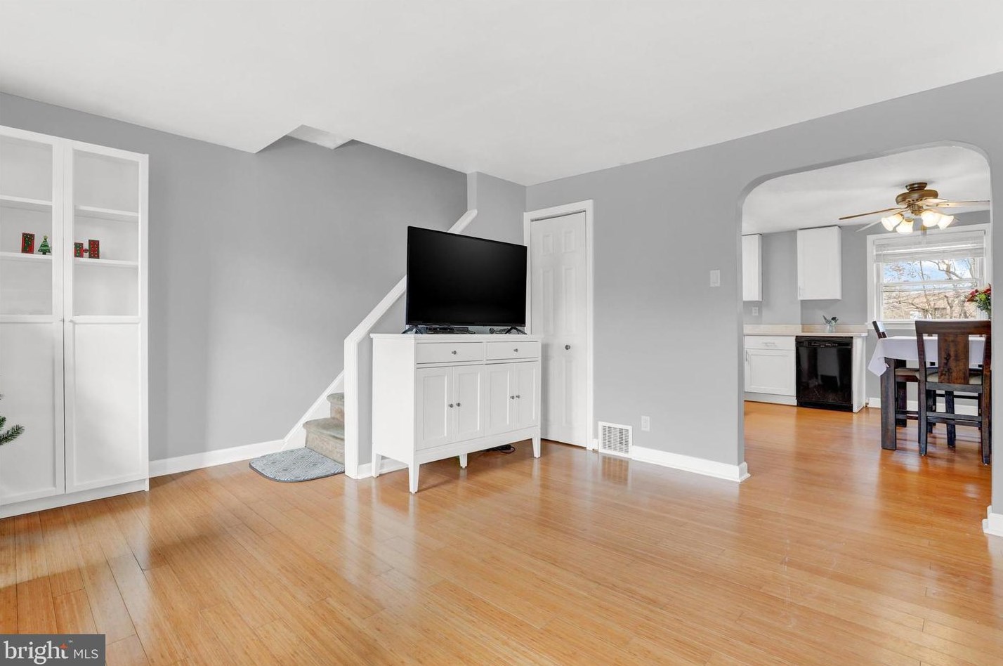 652 Clymer Ln, Ridley Park, PA 19078