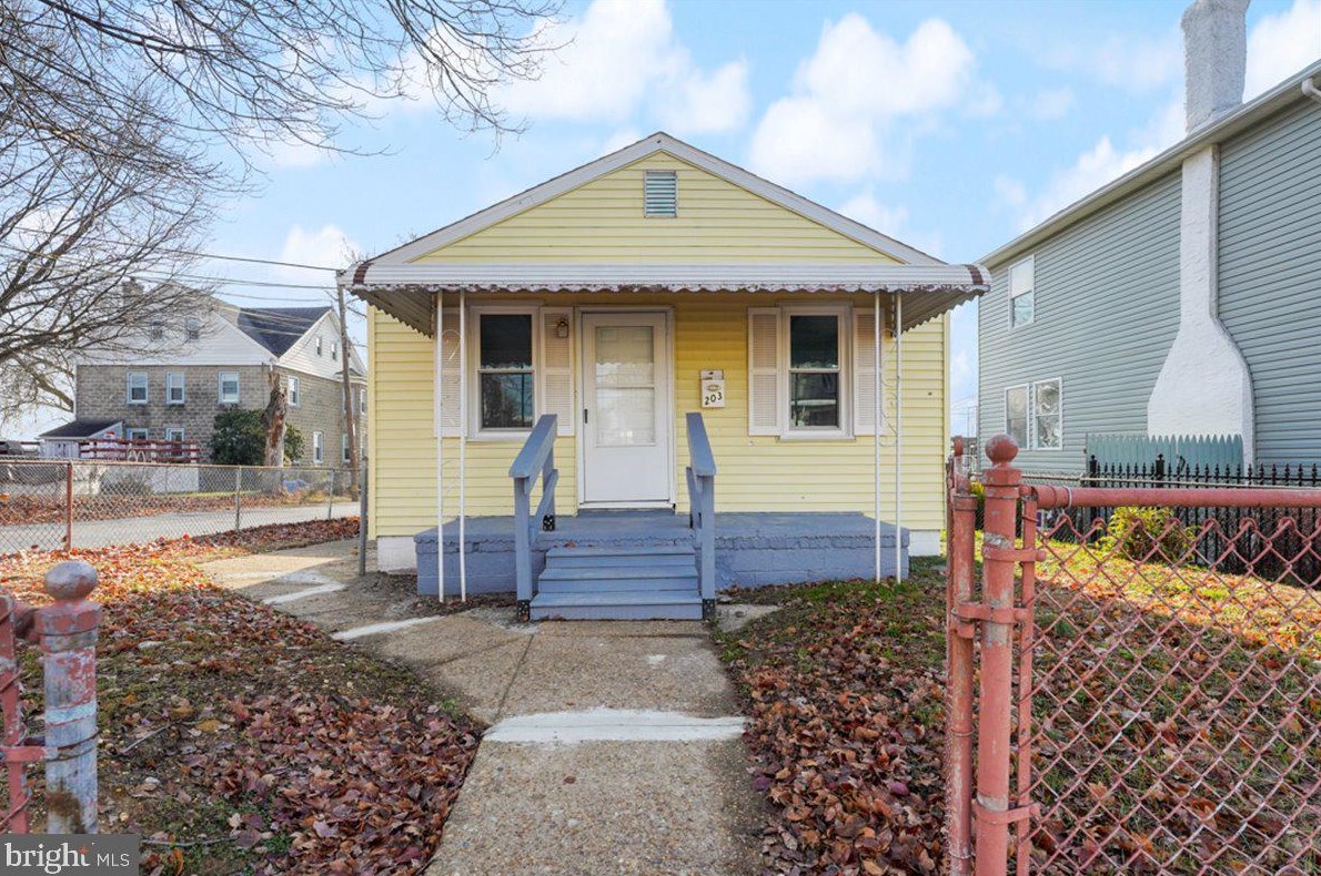 203 Worrilow St, Boothwyn, PA 19061