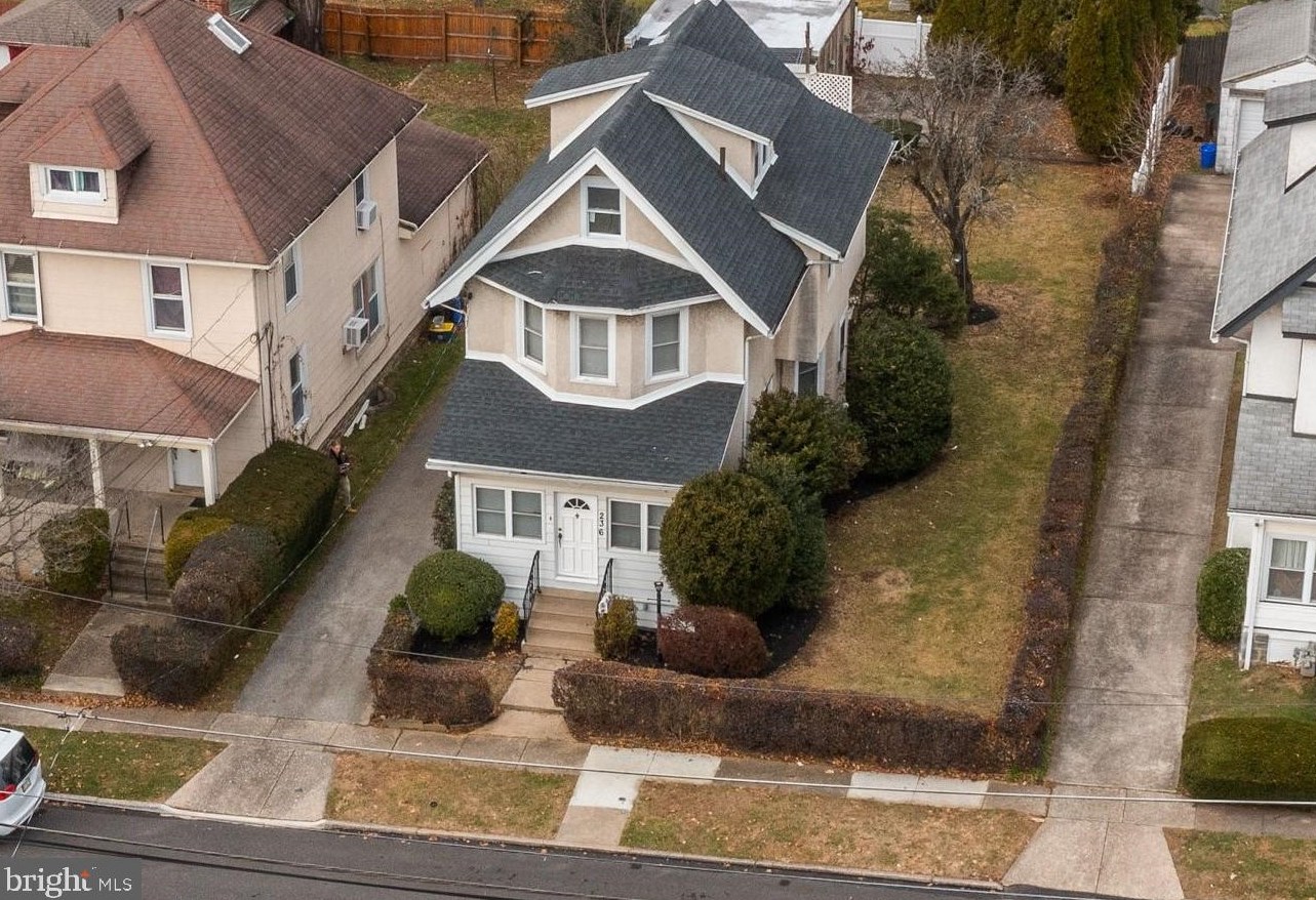 236 Ardmore Ave, Upper Darby, PA 19082