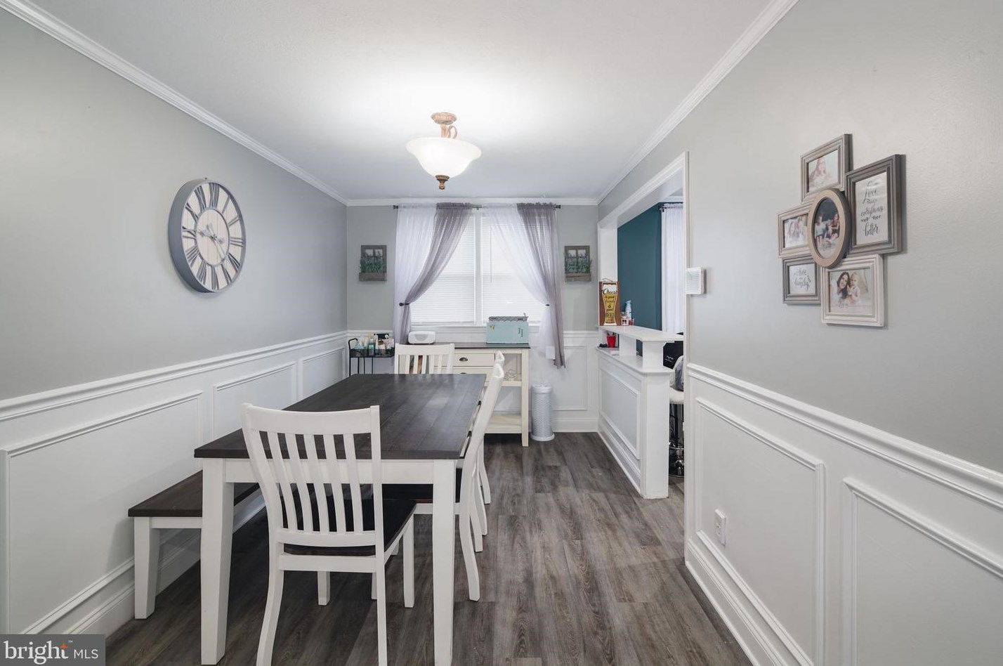 220 Academy Ave, Manor PA  19036-1713 exterior