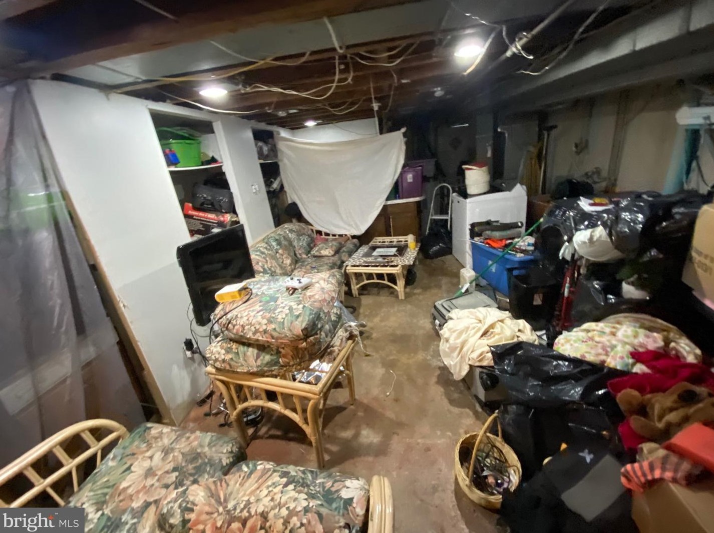 1301 Kerlin St, Chester PA 19013-3924 exterior