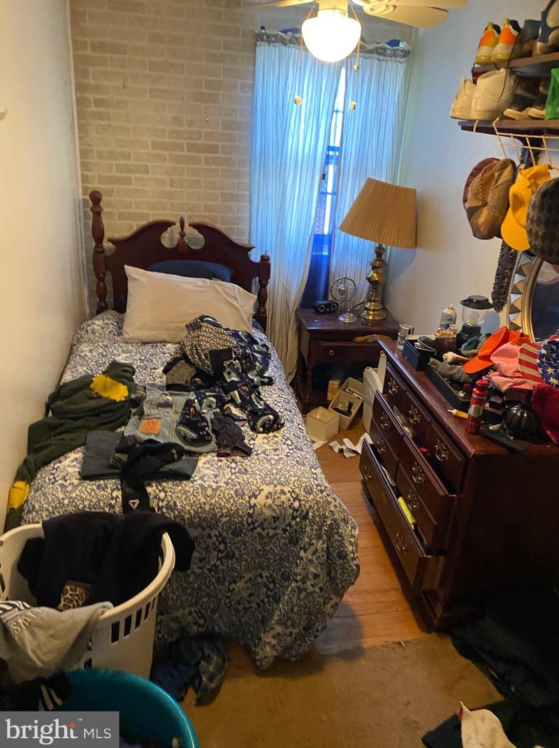 1301 Kerlin St, Chester PA 19013-3924 exterior