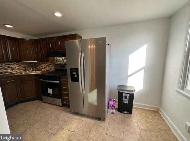 420 Pine St, Manor PA  19036-1010 exterior