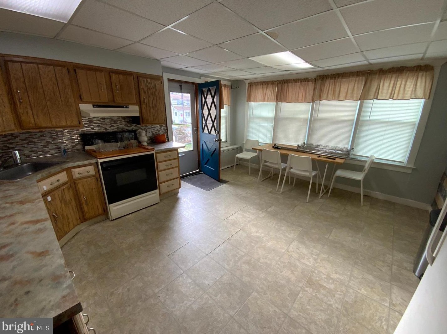 404 Custer Ave, Manor PA  19036-1731 exterior