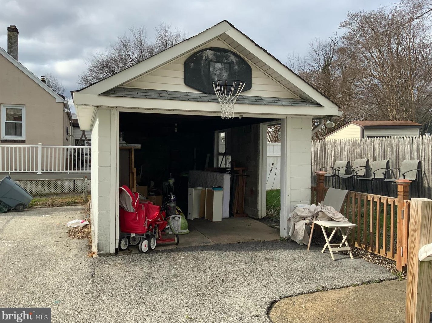 404 Custer Ave, Manor PA  19036-1731 exterior