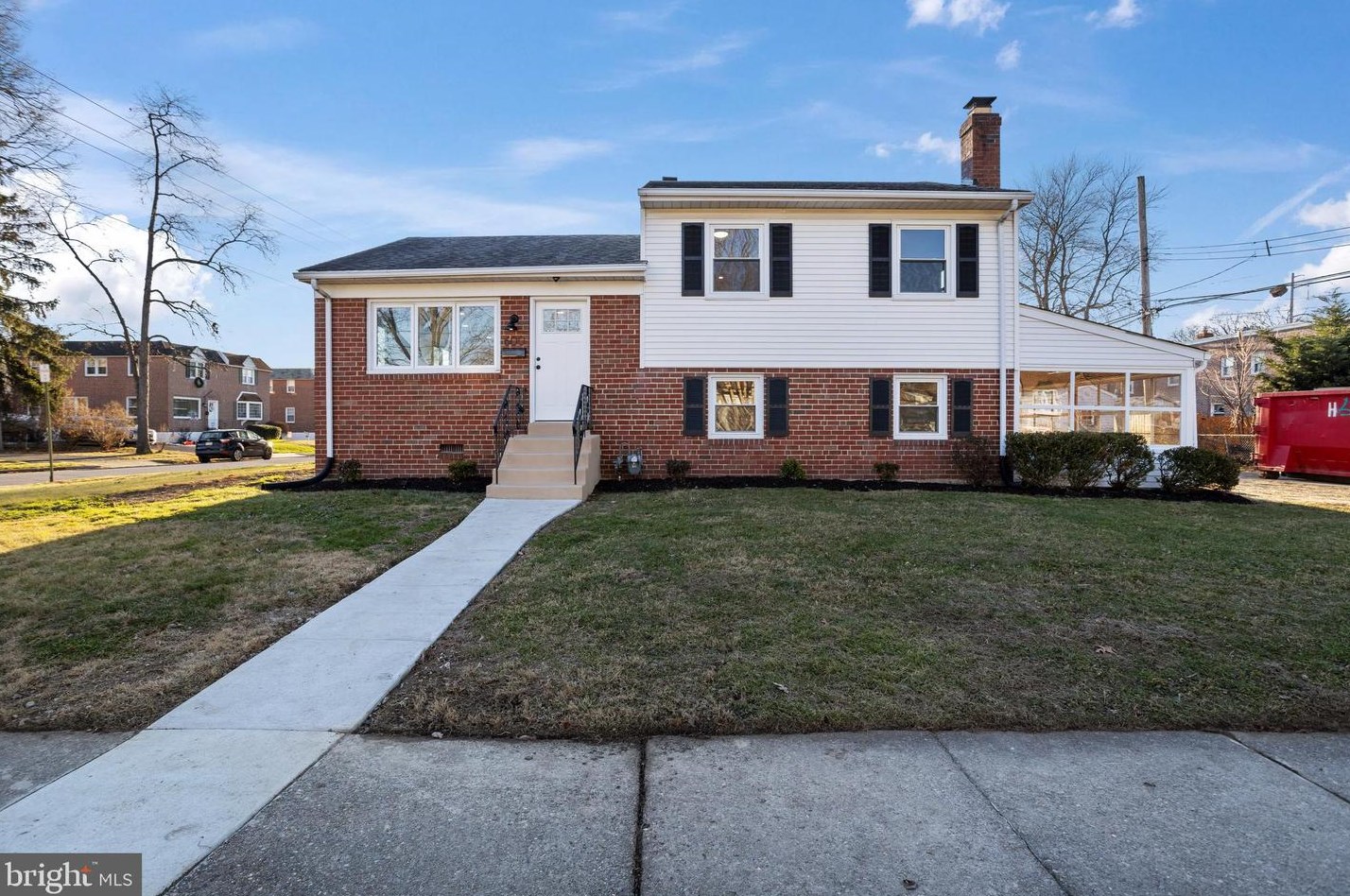 600 Tasker St, Ridley Park, PA 19078-3520