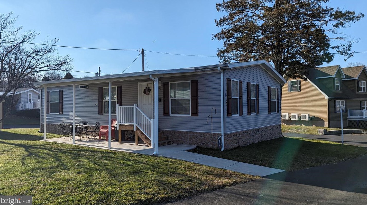 35 Villa Plz, Media, PA 19063