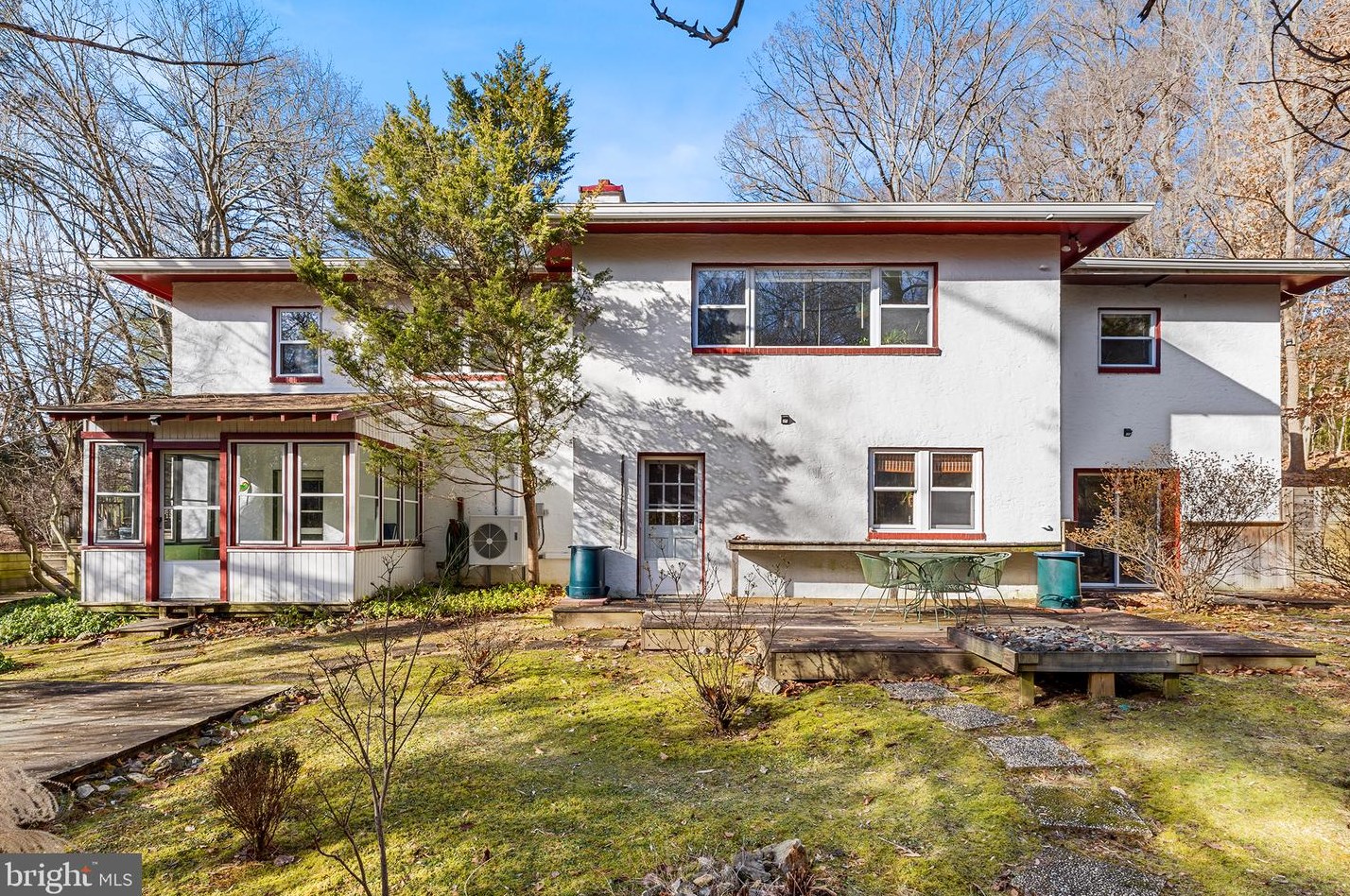 1279 Cedar Grove Rd, Media, PA 19063