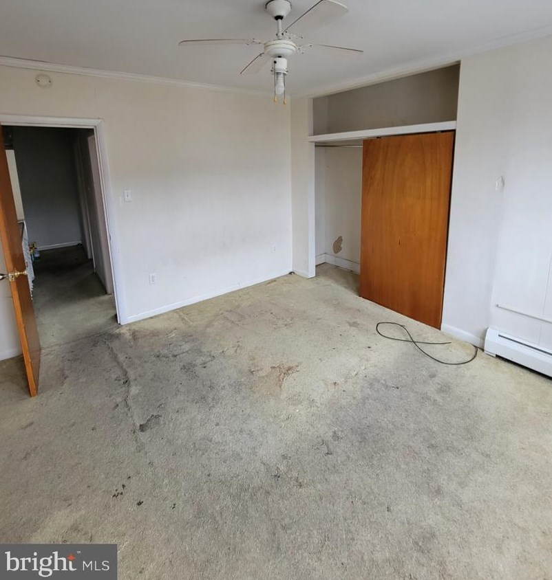 321 Greenway Ave, Darby PA  19023-2618 exterior