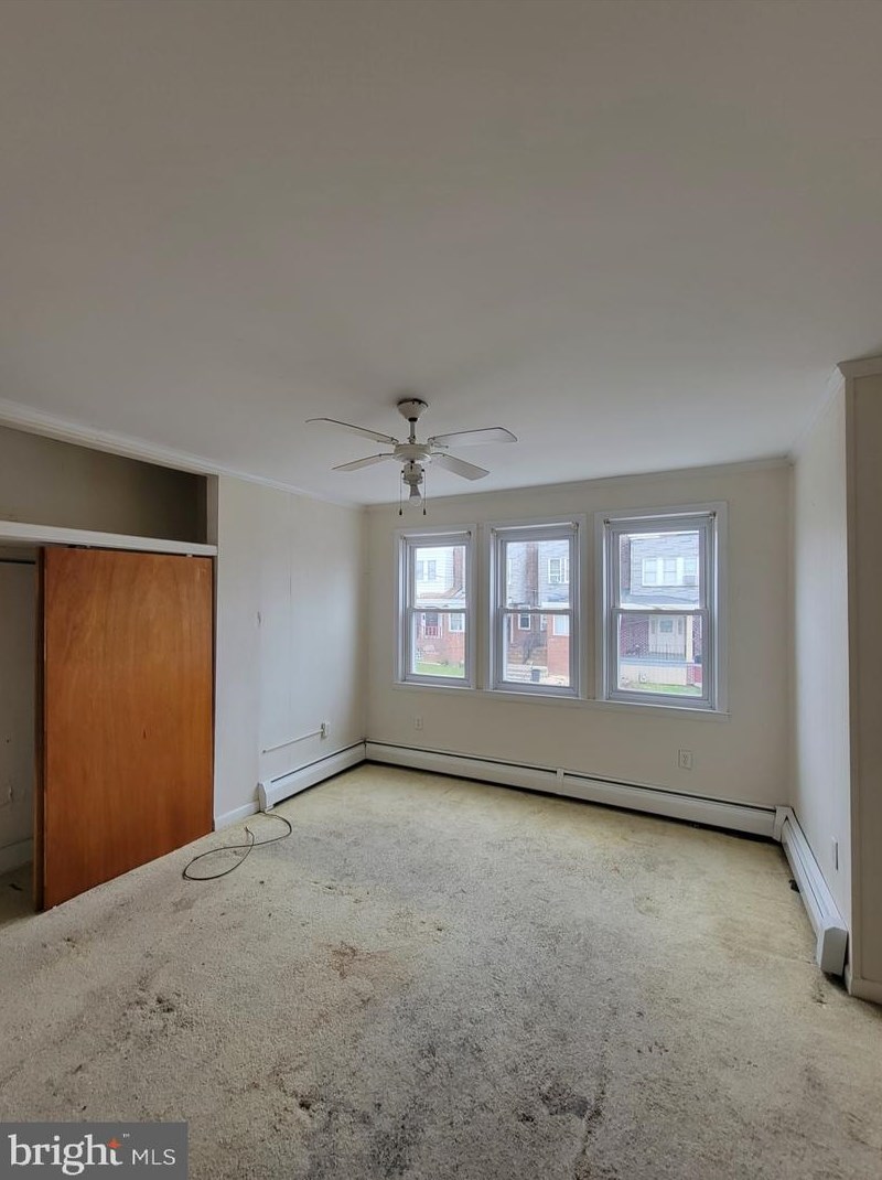 321 Greenway Ave, Darby PA  19023-2618 exterior