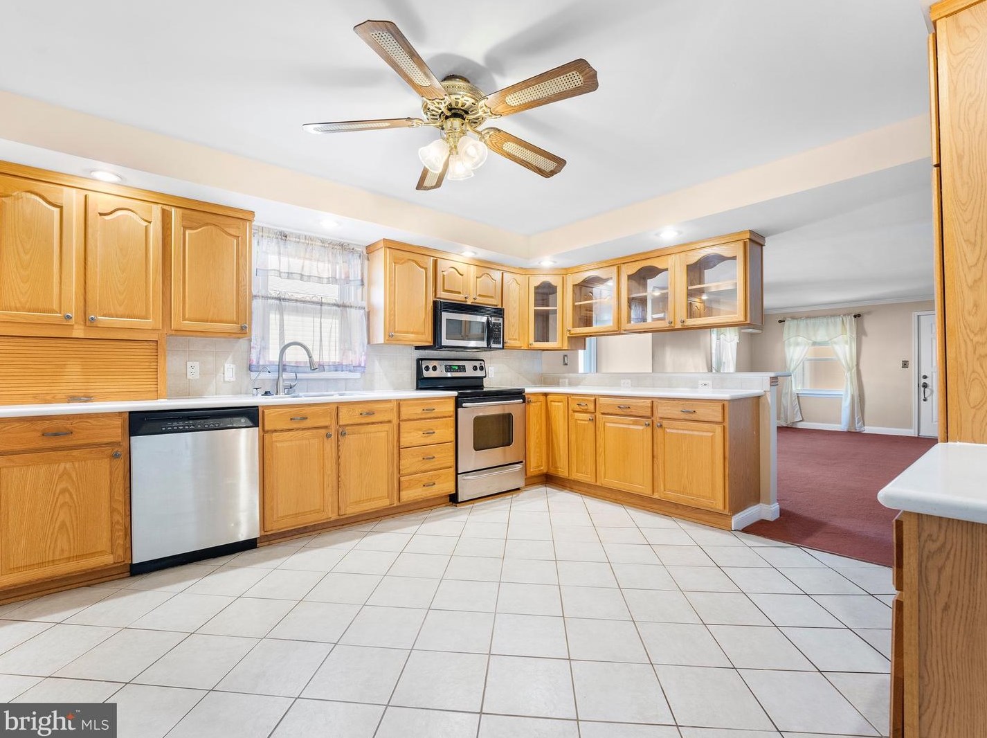 1332 Cherry St, Boothwyn, PA 19061