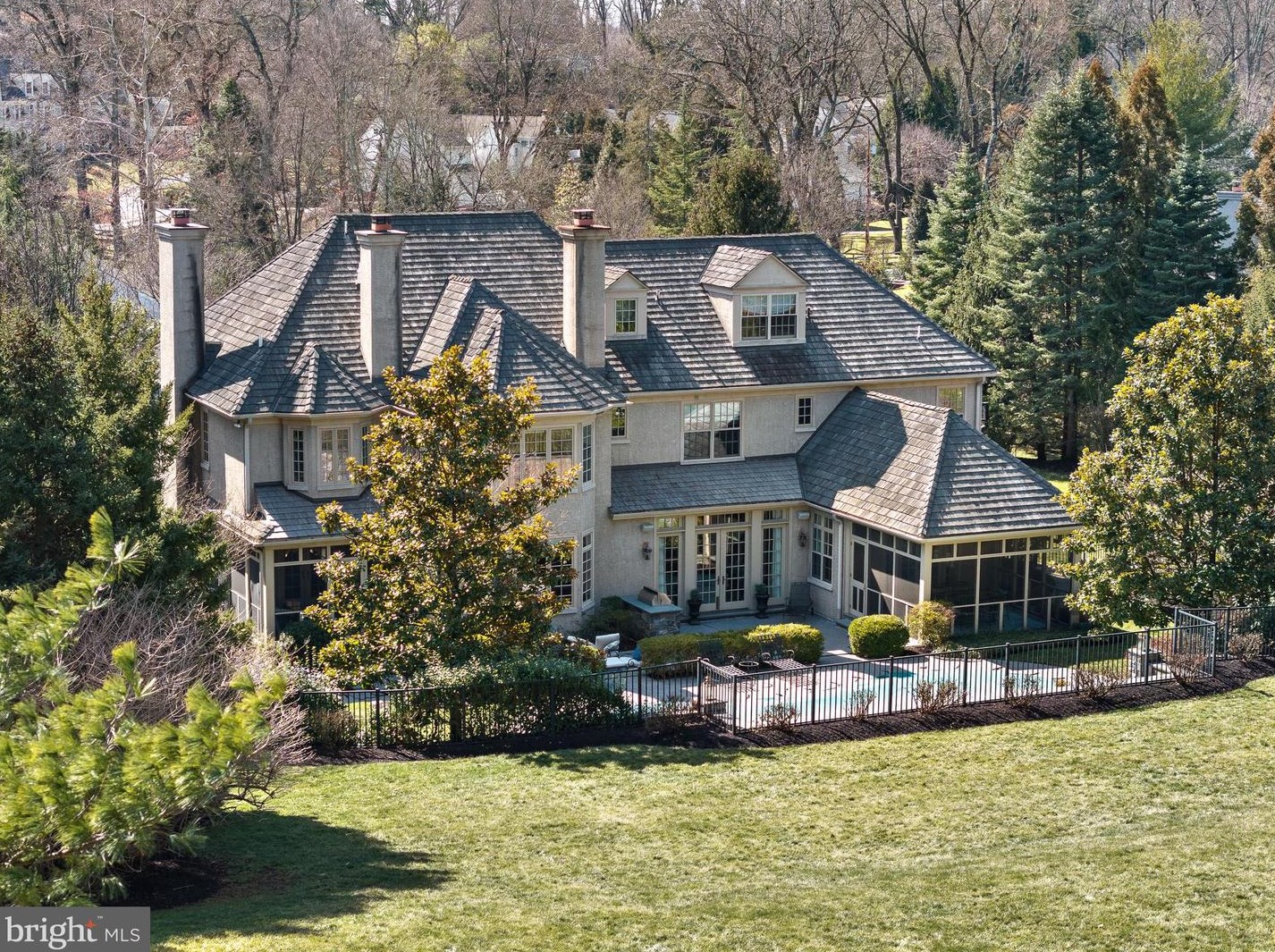 10 Matlack Ln, Ithan, PA 19085