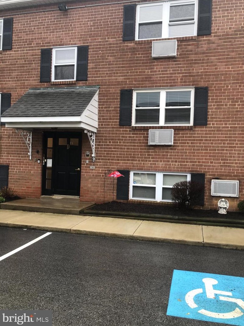 1 Radnor Dr #d4, Newtown Square, PA 19073