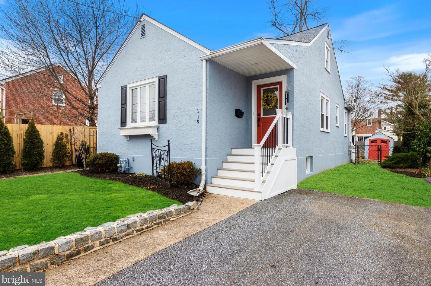 119 Maple Rd, Media, PA 19086-7126