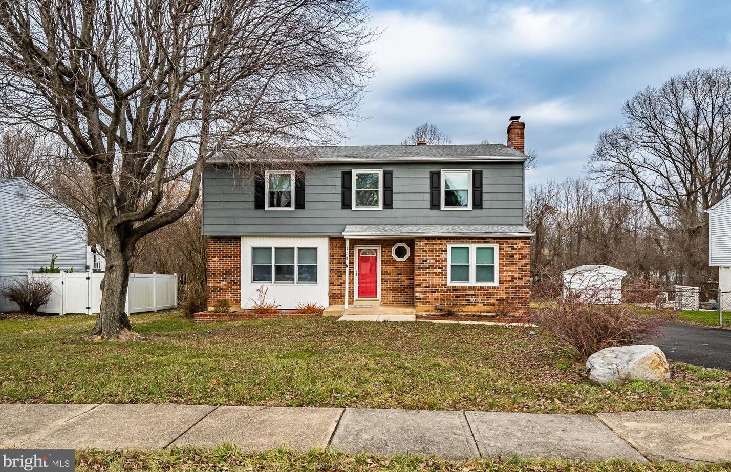 128 Belmont Dr, Boothwyn, PA 19061