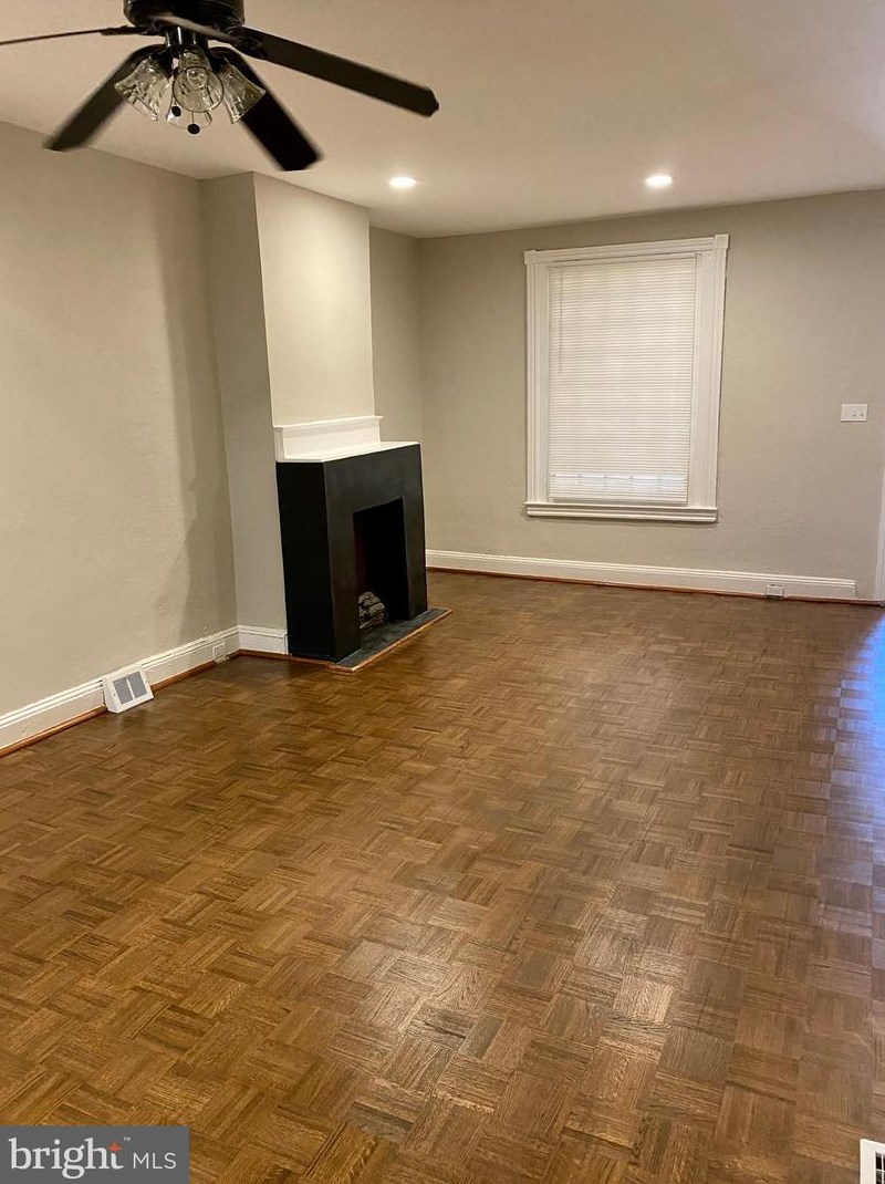 913 Forrester Ave, Darby PA  19023-1613 exterior