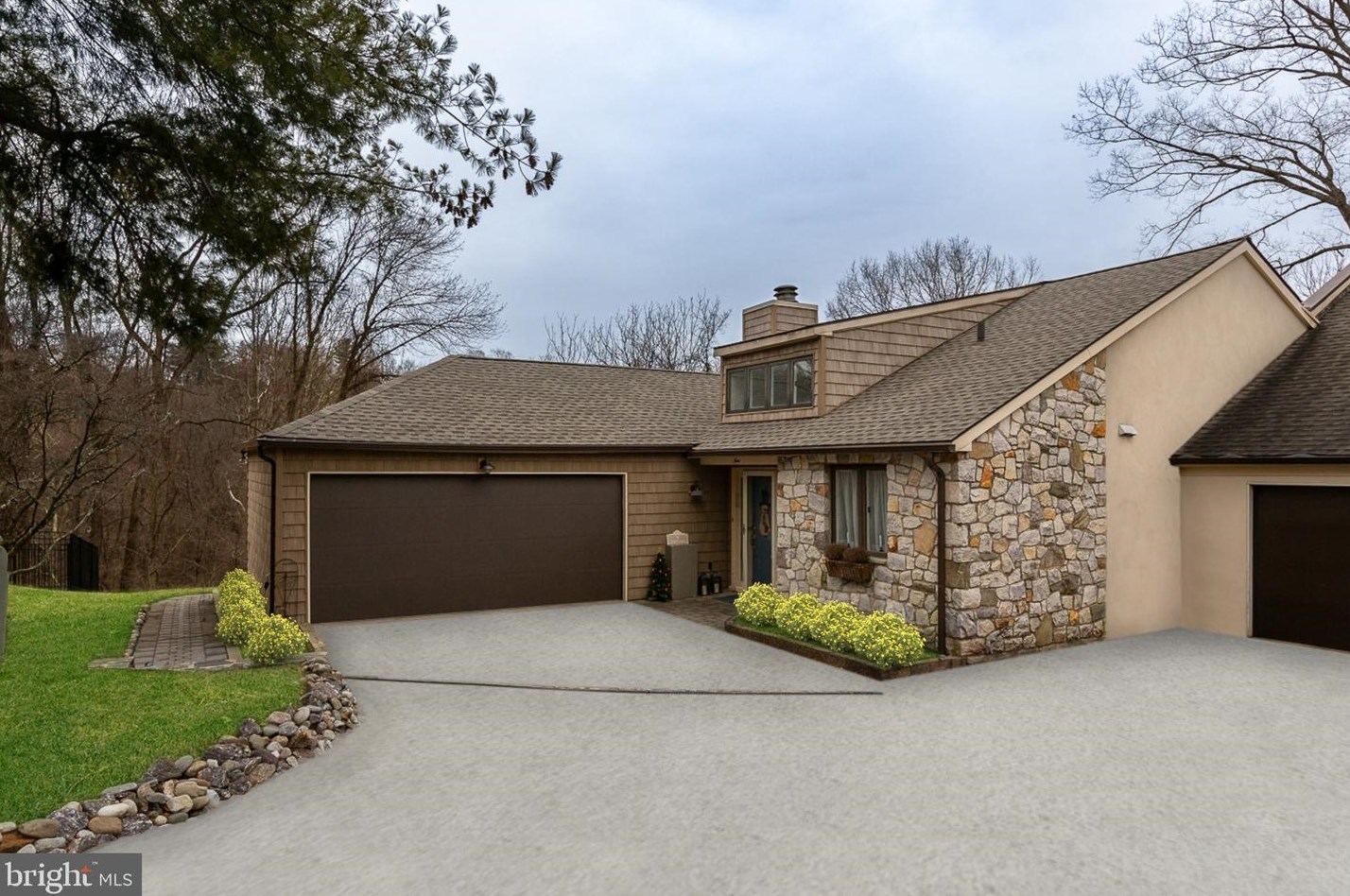 9 Kincaid Ct, Media, PA 19063
