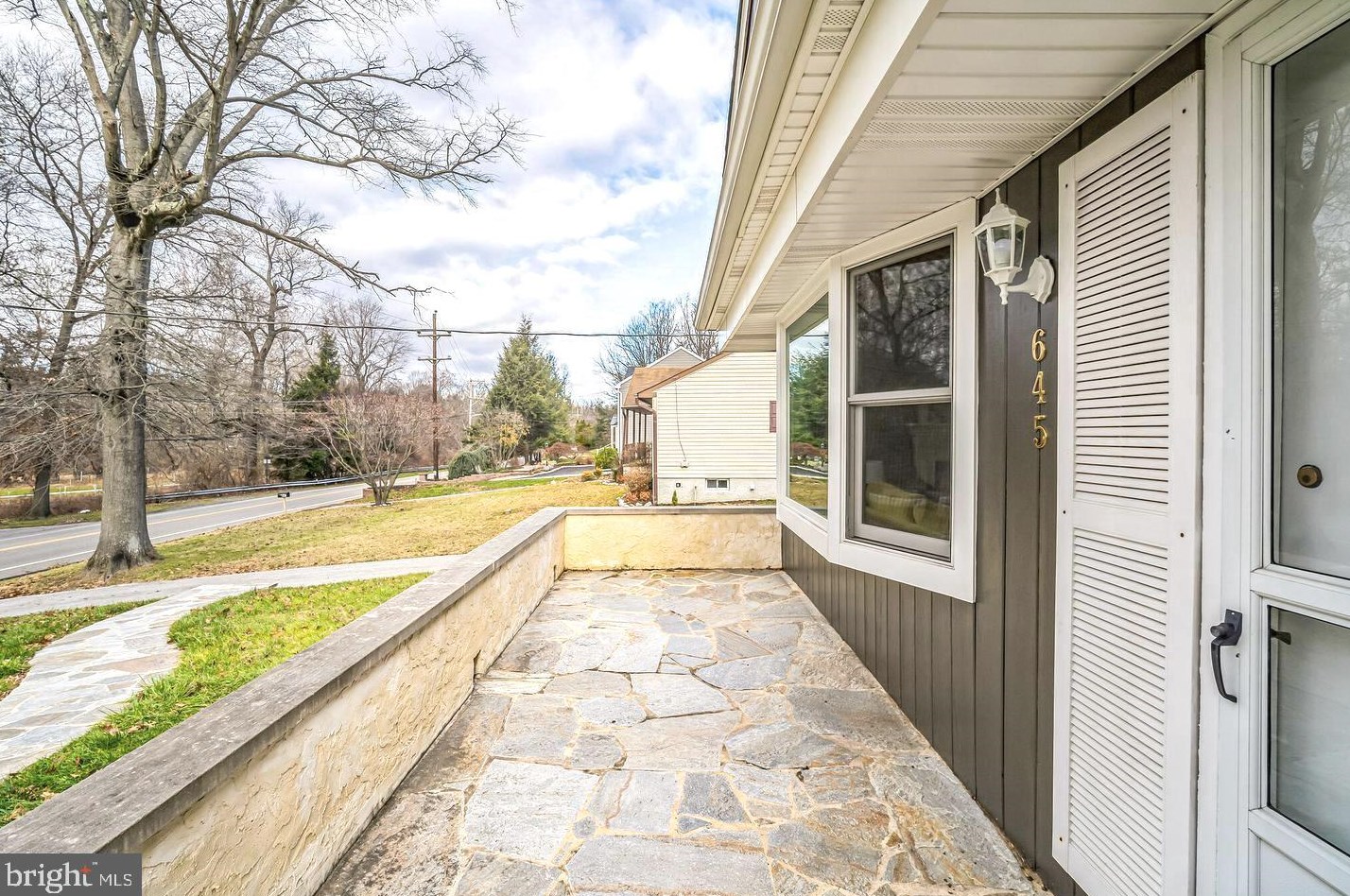 645 Glendale Rd, Pittsburgh, PA 19083