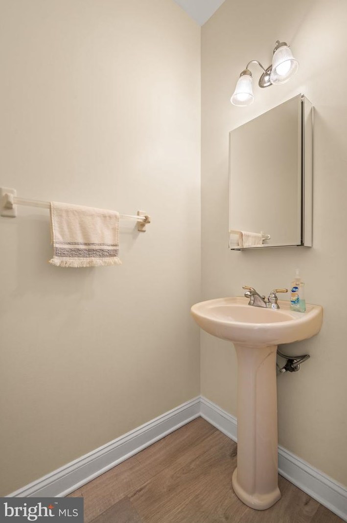 133 Portsmouth Cir, Glen Mills PA  19342-2603 exterior
