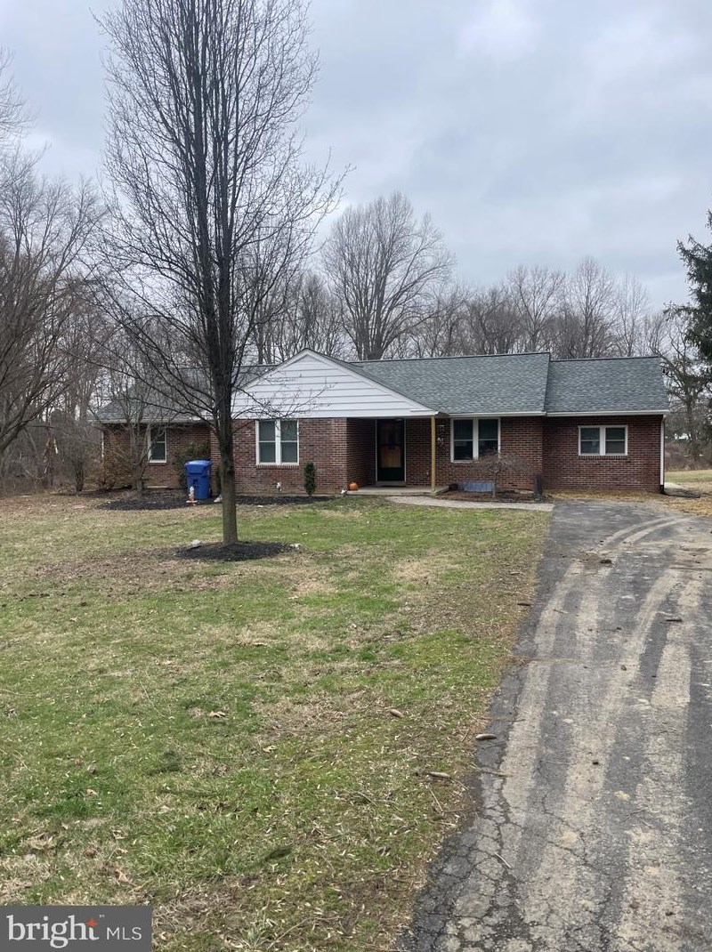 25 Brandywine St, Chadds Ford, PA 19317
