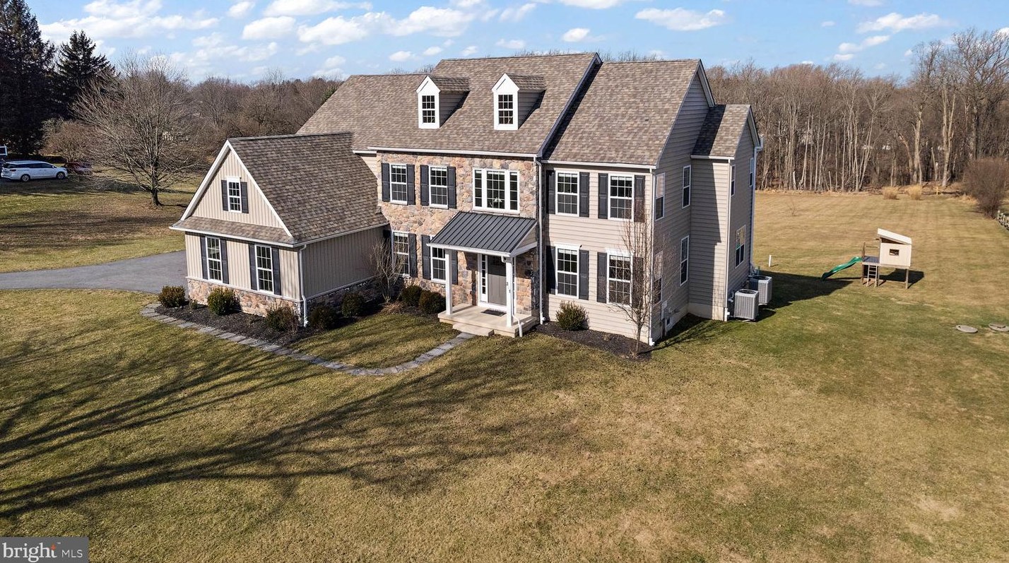 341 Ivy Mills Rd, Glen Mills, PA 19342