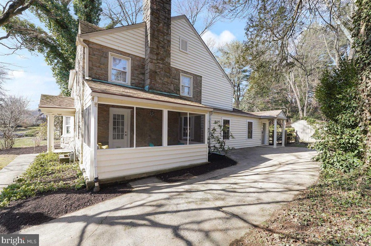 727 Pine Ridge Rd, Media, PA 19063-1719