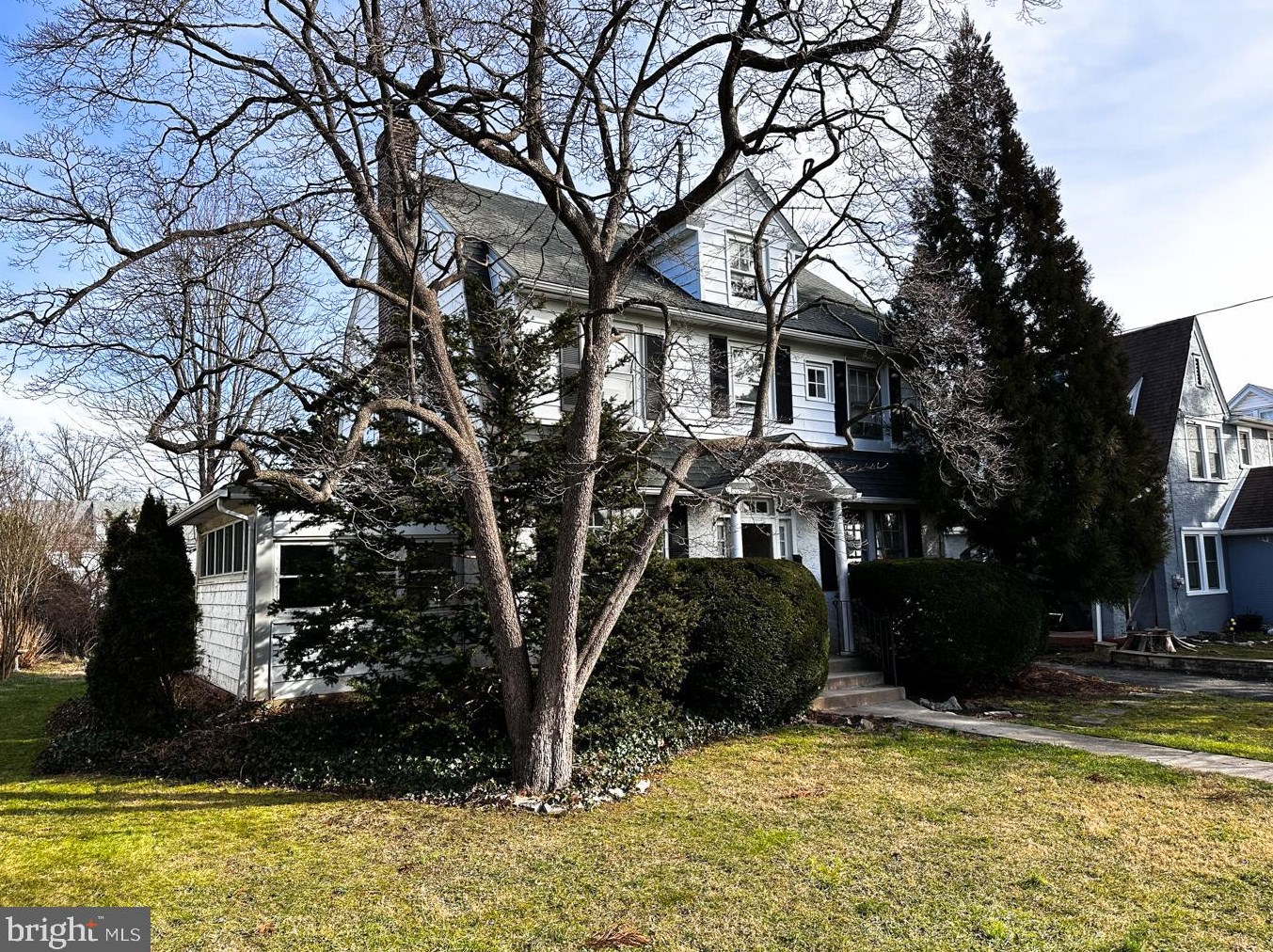 825 Wilde Ave, Oakview, PA 19026