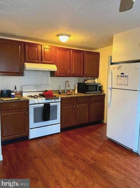 1413 Simpson St, Boothwyn PA  19061-4334 exterior