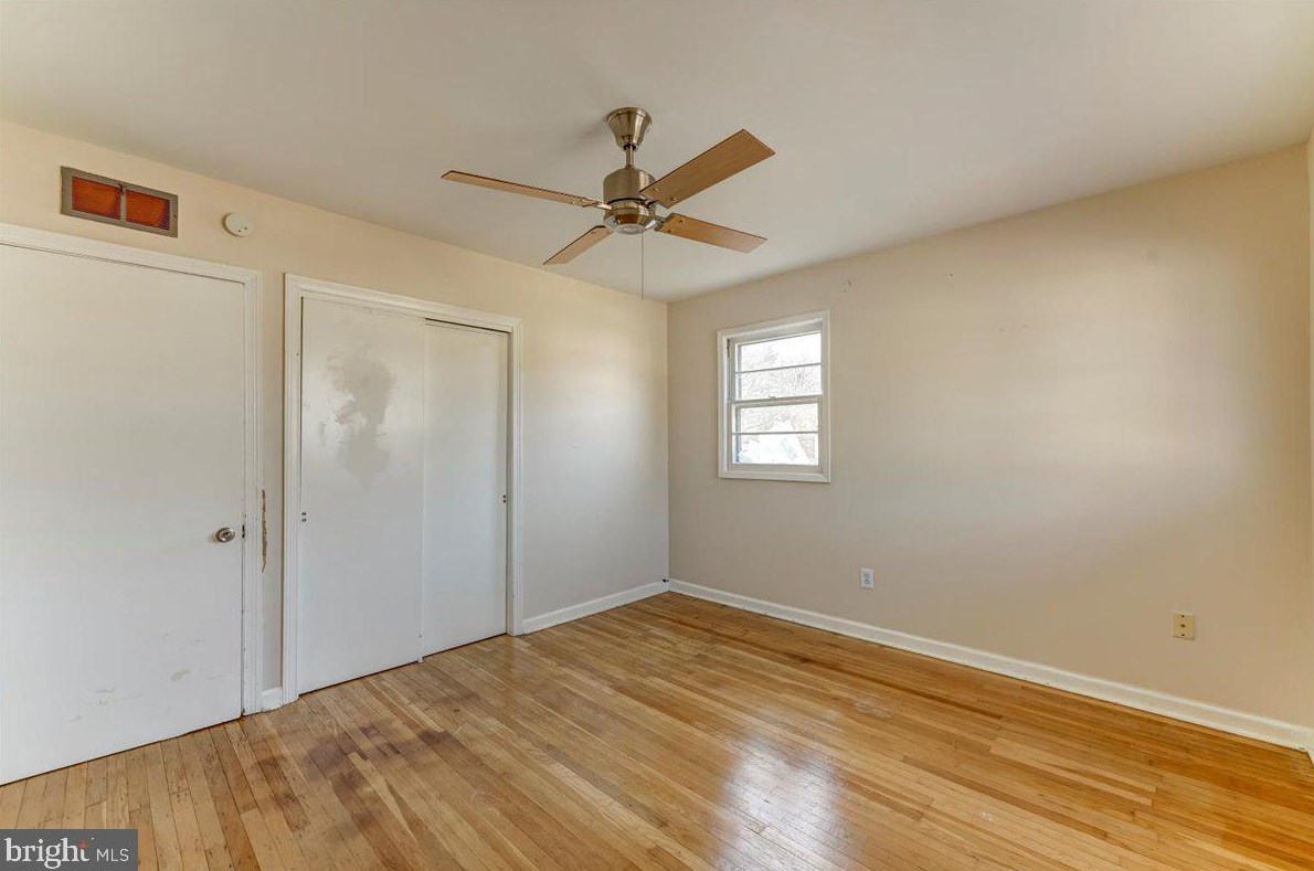 701 Patton Ave, Chester PA  19015-2632 exterior