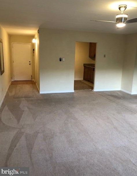 400 Glendale Rd #32c, Pittsburgh, PA 19083