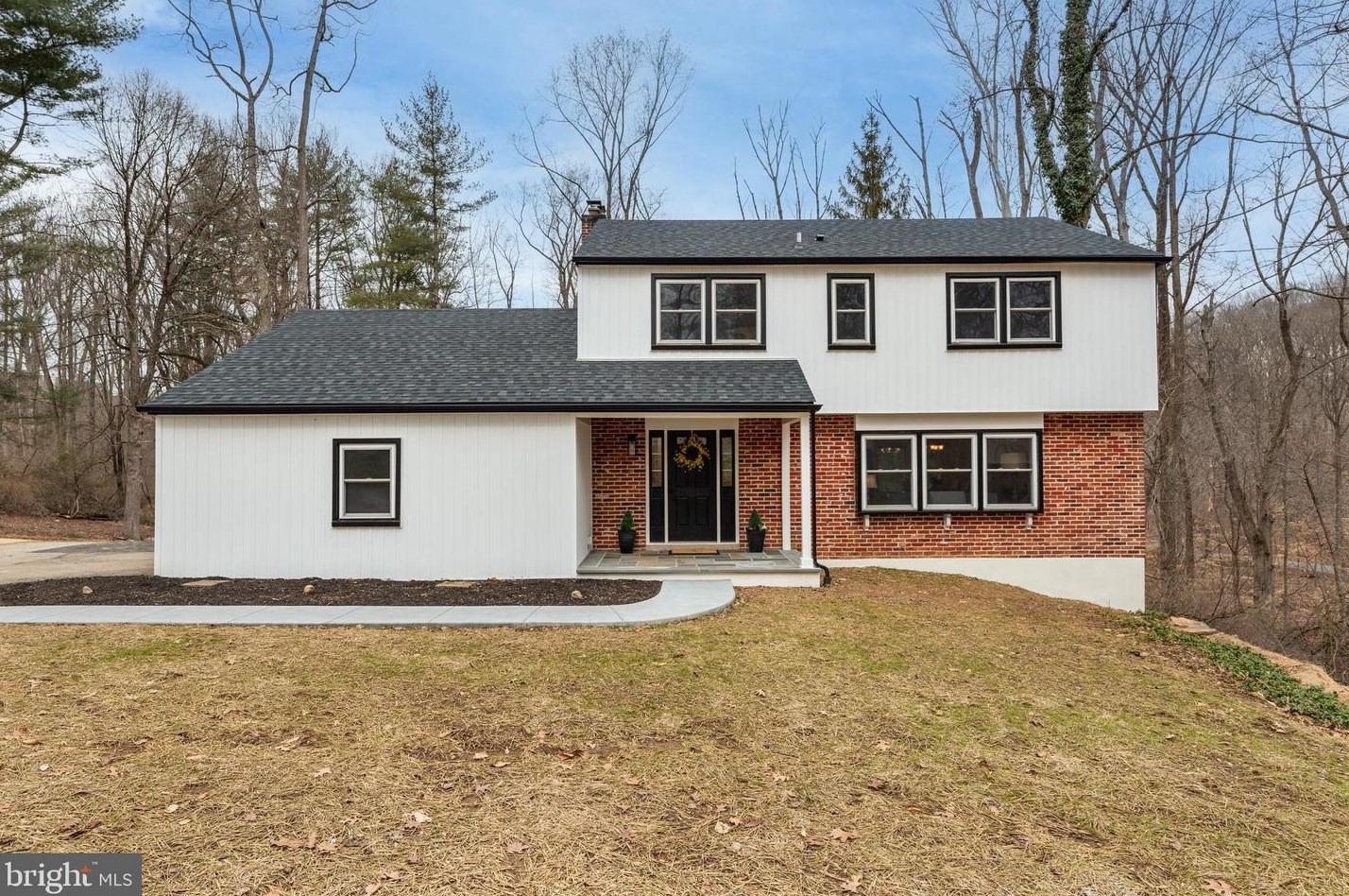 33 Grist Mill Rd, Glen Mills, PA 19342