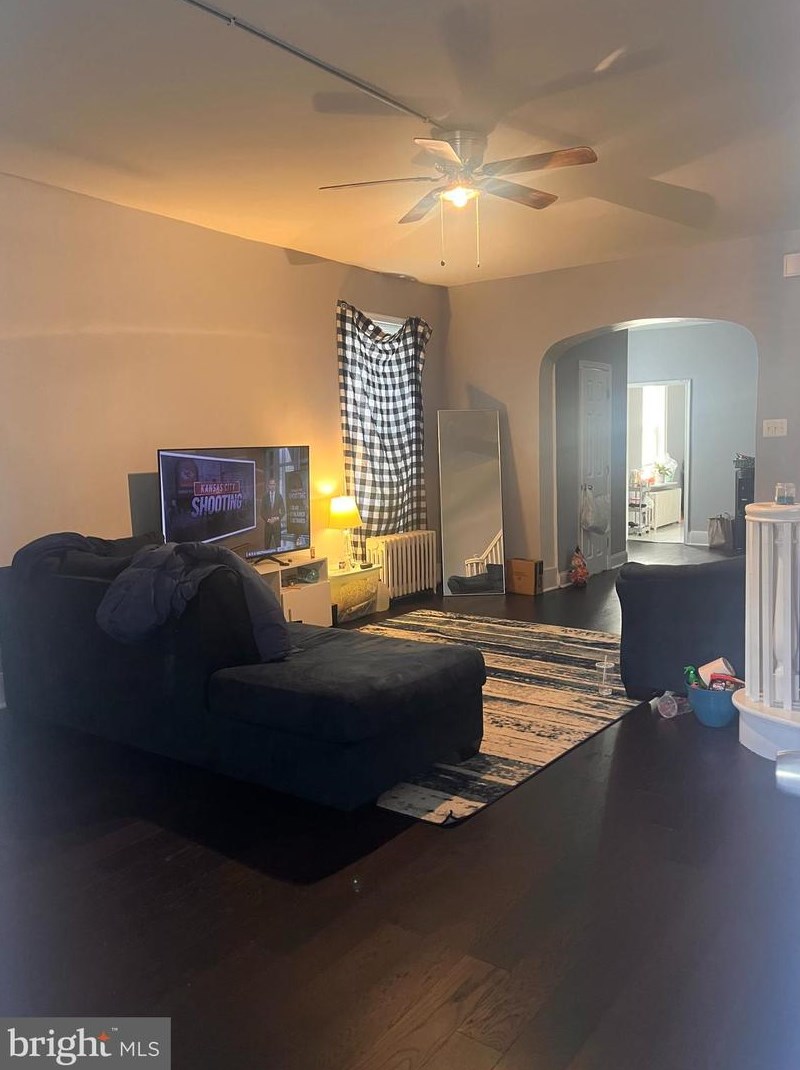 94 6th St, Darby PA  19023-2205 exterior