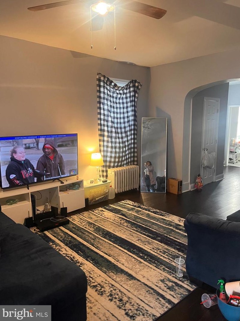 94 6th St, Darby PA  19023-2205 exterior