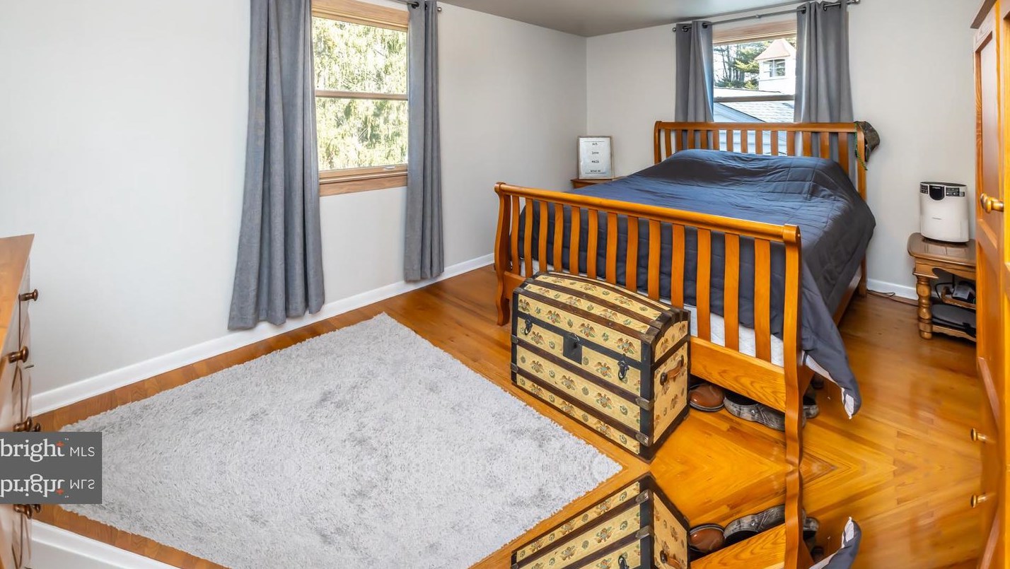 3 Denise Dr, Thornton PA  19373-1008 exterior