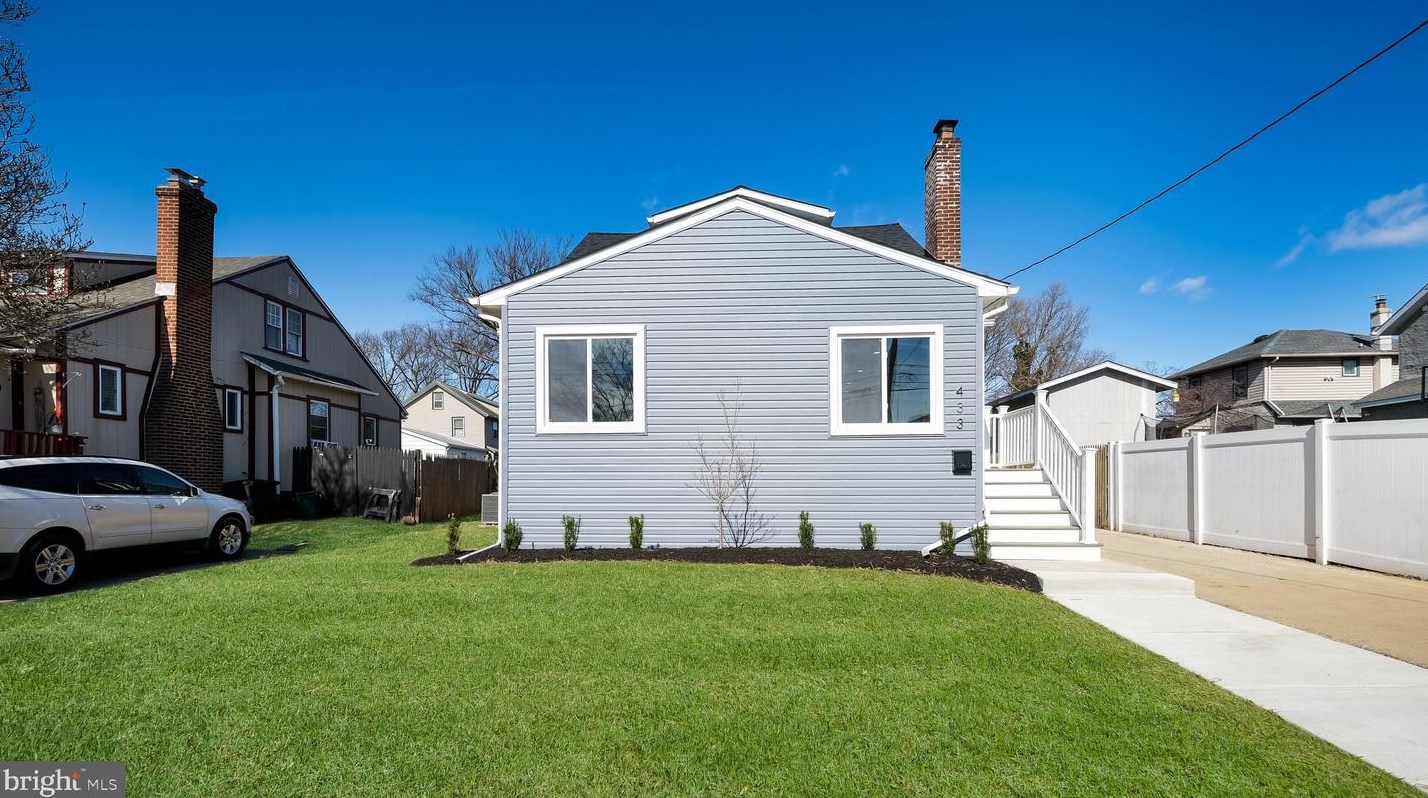 433 Stiles Ave, Ridley Park, PA 19078