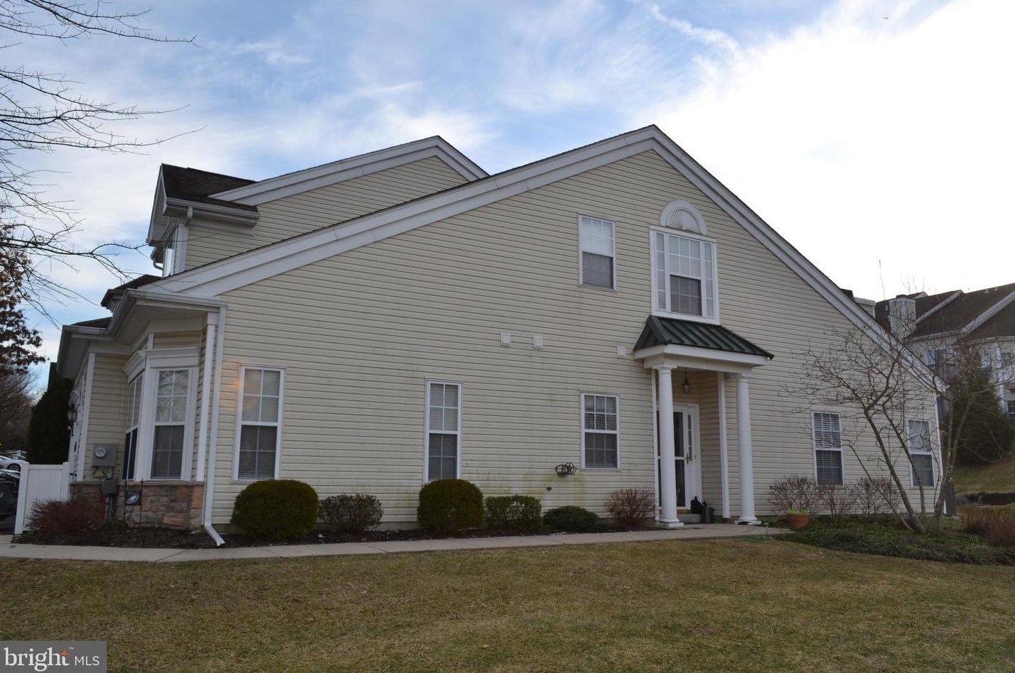 54 Dresner Cir, Boothwyn, PA 19061-4247