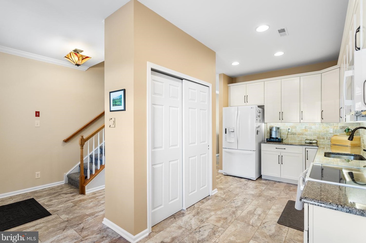 3512 Dogwood Dr, Boothwyn, PA 19060-6811