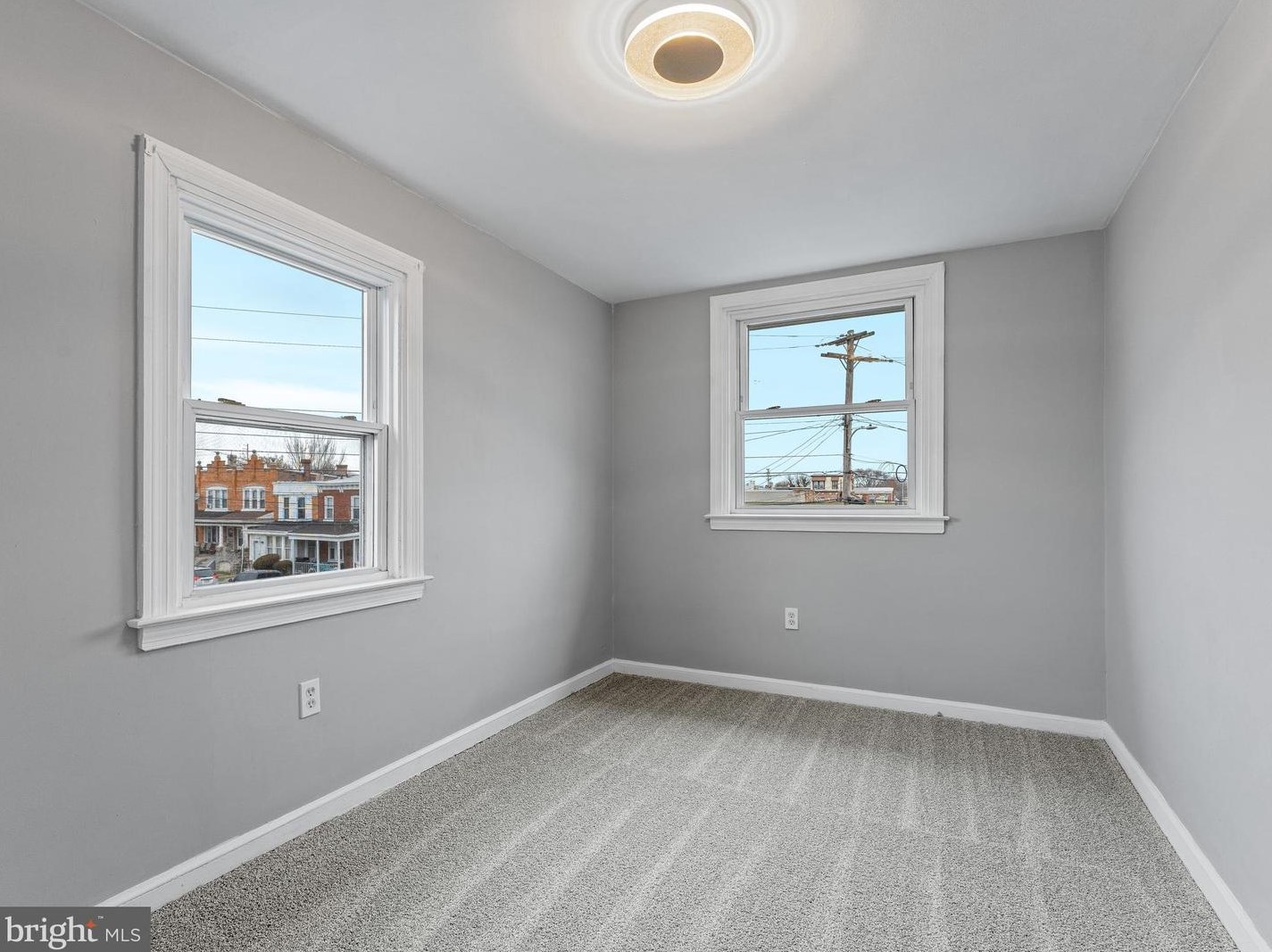 1006 Butler St, Chester PA  19013-3726 exterior