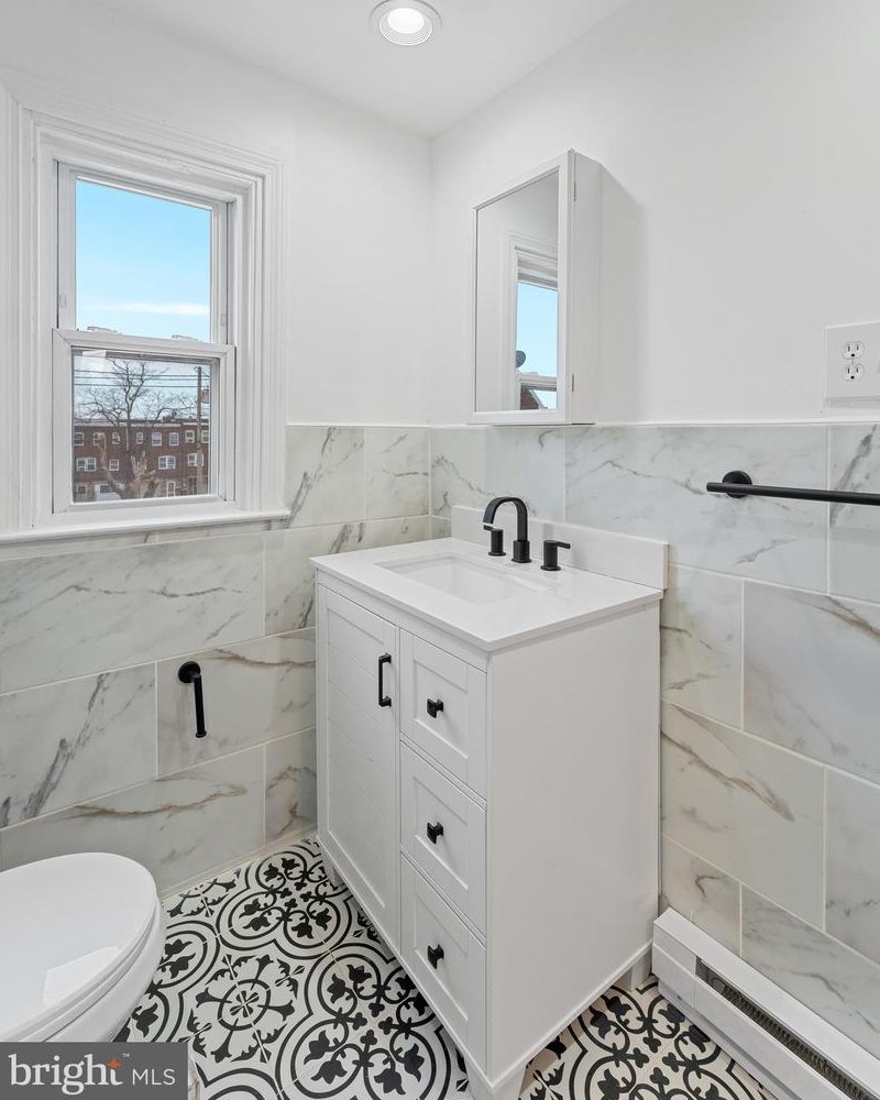 1006 Butler St, Chester PA  19013-3726 exterior