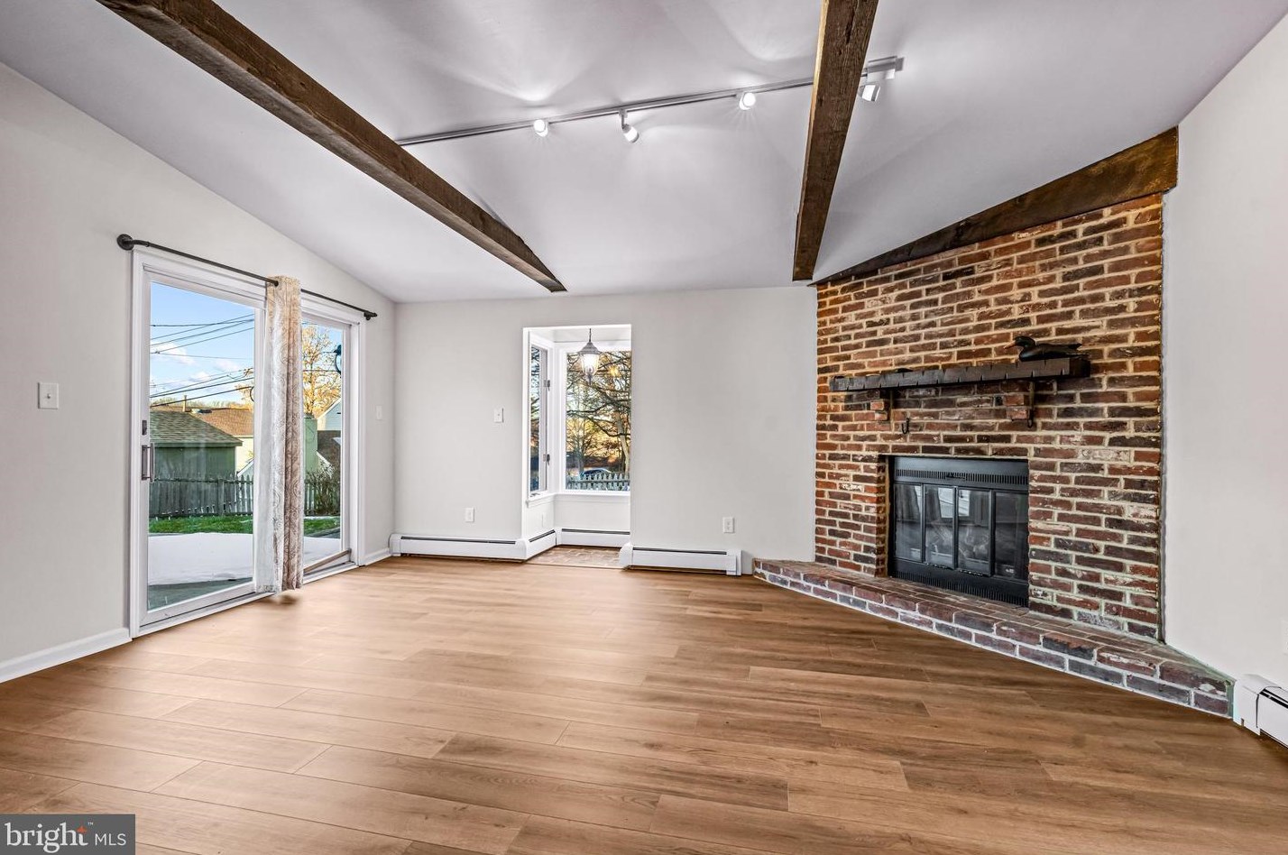 7 Longwood Dr, Wayne PA  19087-2922 exterior