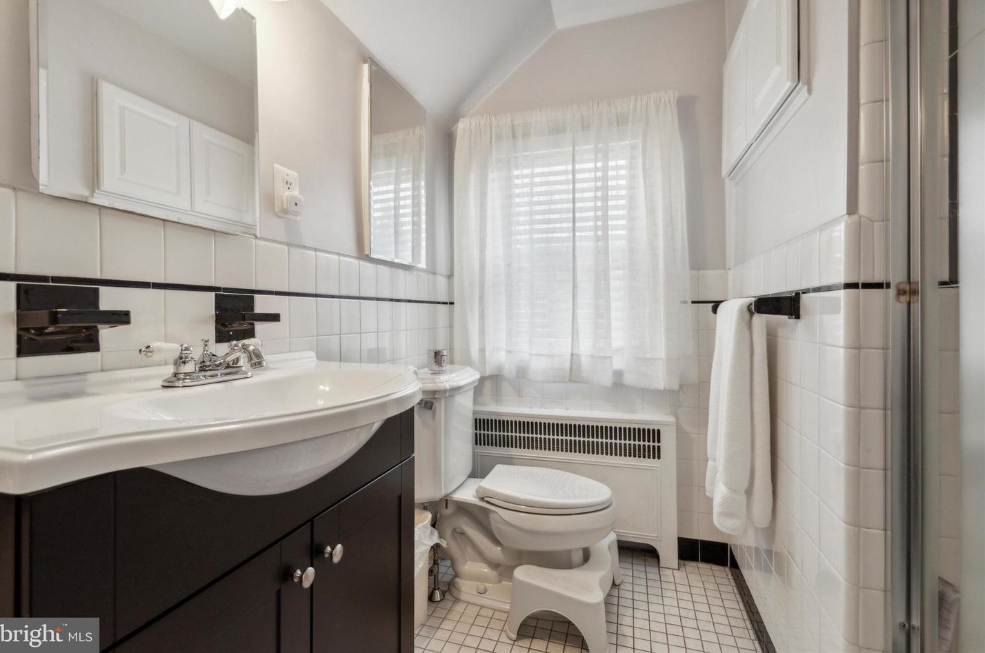 227 Woodland Ave, Media PA 19064-3029 exterior